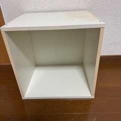 ② カラーボックス　収納の画像
