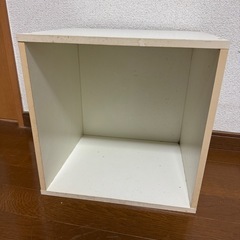 ③ カラーボックス　収納の画像