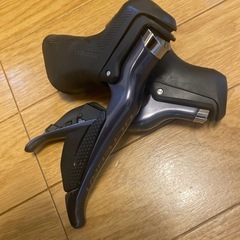 ロードバイク 
リム式12速di2sti