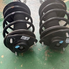 程度良好！】トヨタ AXVH70 カムリ 純正サスペンション サスキット