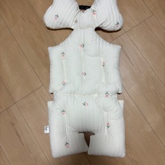 ベビーカークッション
