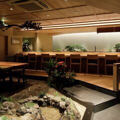 料理・接客どちらも経験できる正社員ポジション