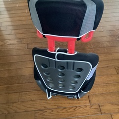 Carmate社製　エールベベ　チャイルドシート　極上品　3歳〜7歳用の画像