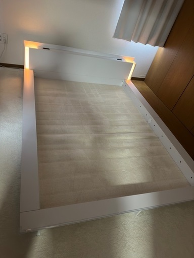 ロータイプダブルベッド