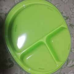 仕切りありお弁当箱３点の画像