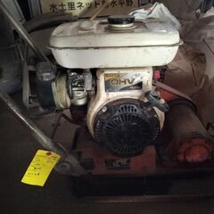 転圧機　コンパクター