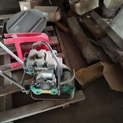 転圧機　コンパクターの画像