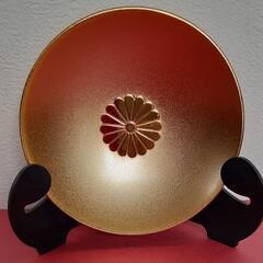 未使用 24KGP菊の御紋の金盃　　　皿立て付き　約9cm