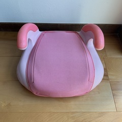 カーメイト　ジュニアシート　可愛いピンク
