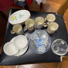 (まだまだ使える可愛い)コーヒーカップやワイングラス
