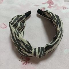 セブラ　カチューシャの画像