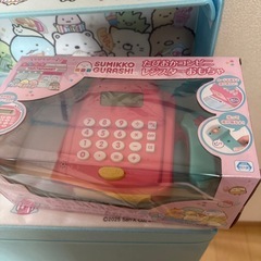 すみっコぐらし 収納ケースとレジスターの画像