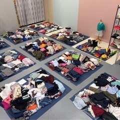子ども服を中心とした古着のつめ放題　500円　プライベートなフリ...