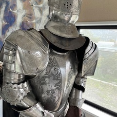 西洋　鎧　の画像