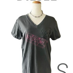 DIESEL ディーゼル　Tシャツ　Sサイズ　男女兼用