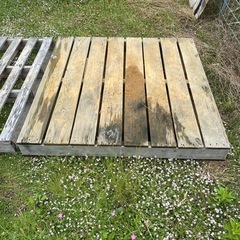 木パレットの画像
