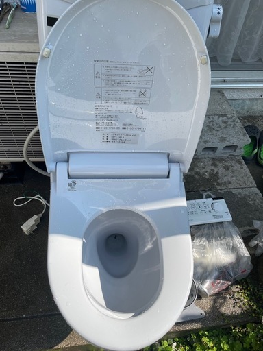 中古INAXウォシュレットトイレ