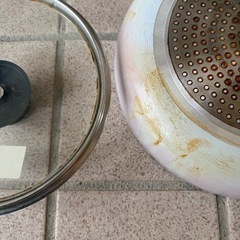 フライパンと鍋蓋（サイズ違いです）の画像