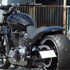 ノイズカスタムファクトリー製シート
