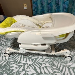 combi HIGH ＆ LOWチェアの画像