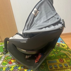 コンビ　チャイルドシート 　の画像