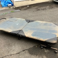 折りたたみベッド②