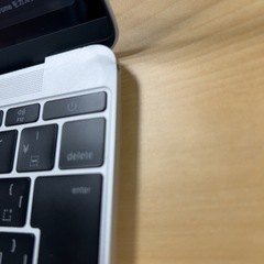 MacBook 2016 8GB SSD 256Gの画像