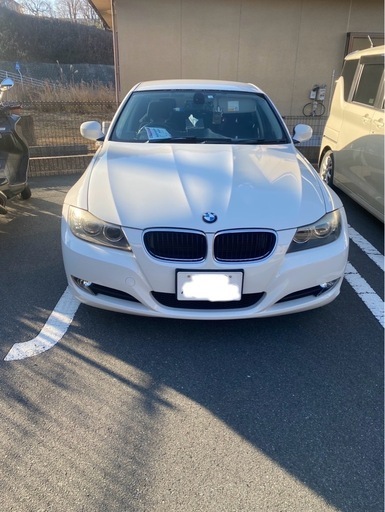 BMW320i綺麗な車です