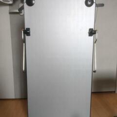 東芝ズボンプレッサー　HIP-T35