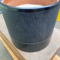 No.804漆器の容器の火鉢