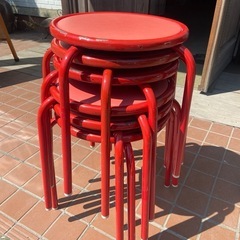 丸椅子　パイプ椅子　赤　中古品　1脚550円　在庫6脚
