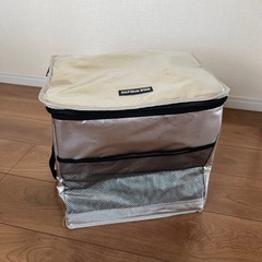 クーラーバッグ