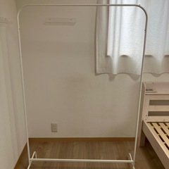 ハンガーラック