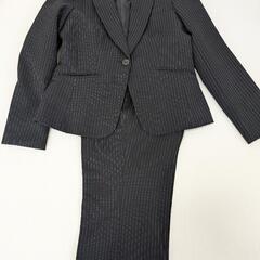 レディーススーツ　3点セット　パンツ　スカートの画像