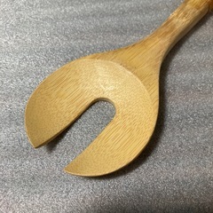 【新品未使用】竹製サラダサーバーセット　天然素材　ナチュラル　サラダスプーン　サラダフォーク（先割れスプーン）の画像