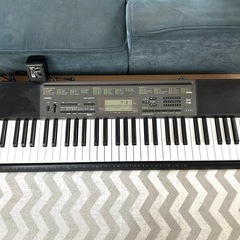 電子ピアノ　カシオ　CTK-2200