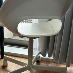【椅子】🇸🇪白い椅子\IKEA LOBERGET\半価以下🇸🇪の画像