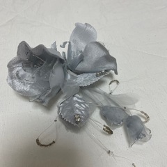 コサージュ　ブローチ