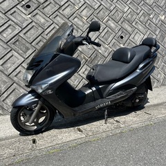 ヤマハマジェスティ125FI走行7900キロ！の画像
