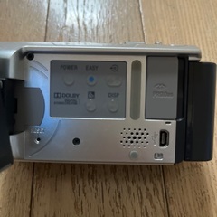 【中古美品】SONY デジタルビデオカメラレコーダー SX41 シルバー DCR-SX41/Sの画像