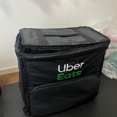 ウーバーイーツ配達バッグ