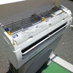 お取引中◆ダイキン　6畳～8畳用エアコン　F22WTFXS-W 　2019年　お掃除機能、空気清浄付　プレミアム冷房の画像