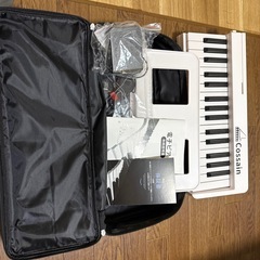 ［取引中］
電子ピアノ
