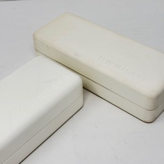 OWNDAYS メガネケース2個の画像