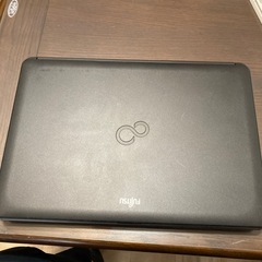 ノートパソコン　Fujitsu core i5 SSD128GB