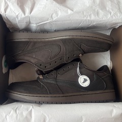 Travis Scott × Nike Air Jordan 1 Low OG SP " Velvet Brown & Dark Mocha の画像