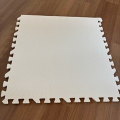 新品同様　ジョイントマット大判　20枚
