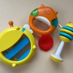 SKIP HOP   おもちゃ3種の画像