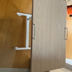 小テーブル