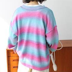 【新品未着用】グラデーションゆるニットカーディガンの画像